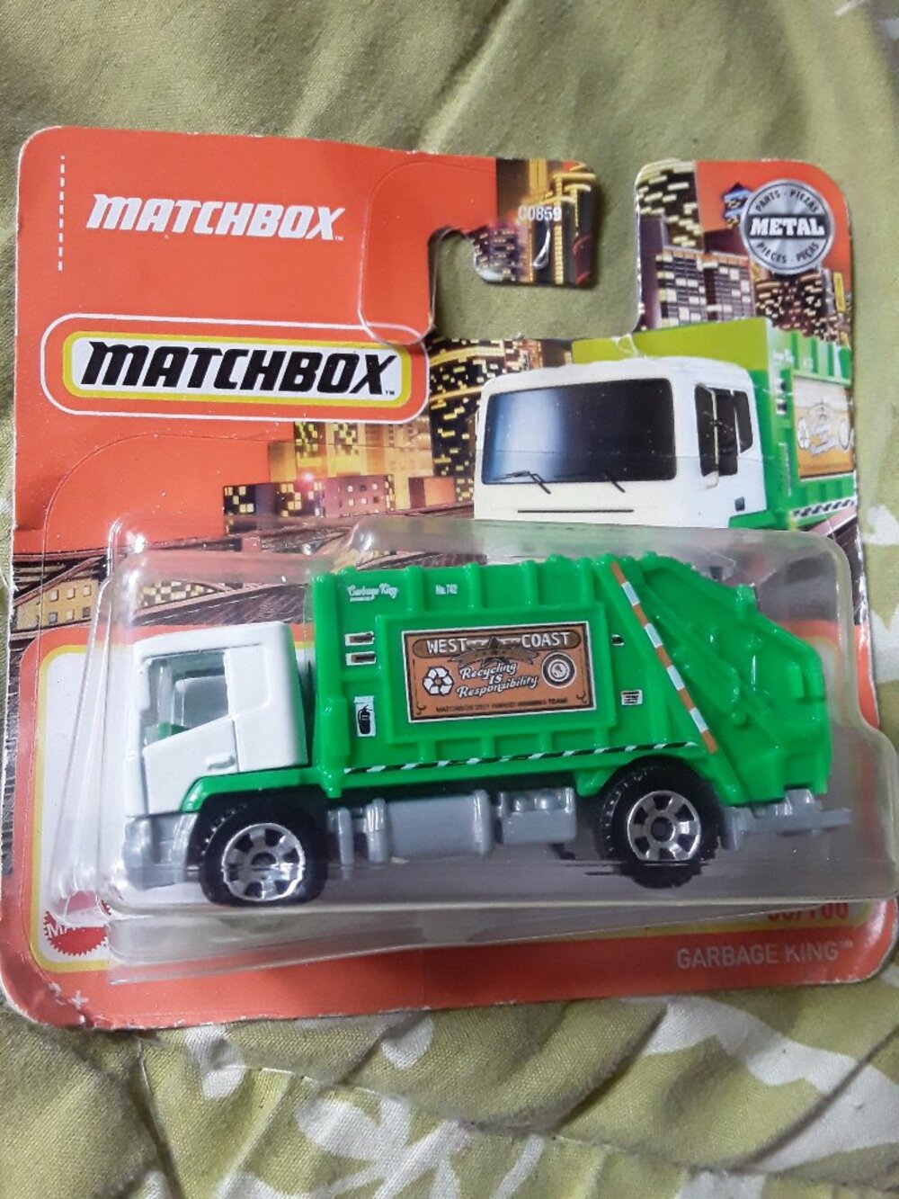 2 pcs Matchbox Garbage King 60/100 Recycling is Responsibility MBX BACKHOE  TEAL